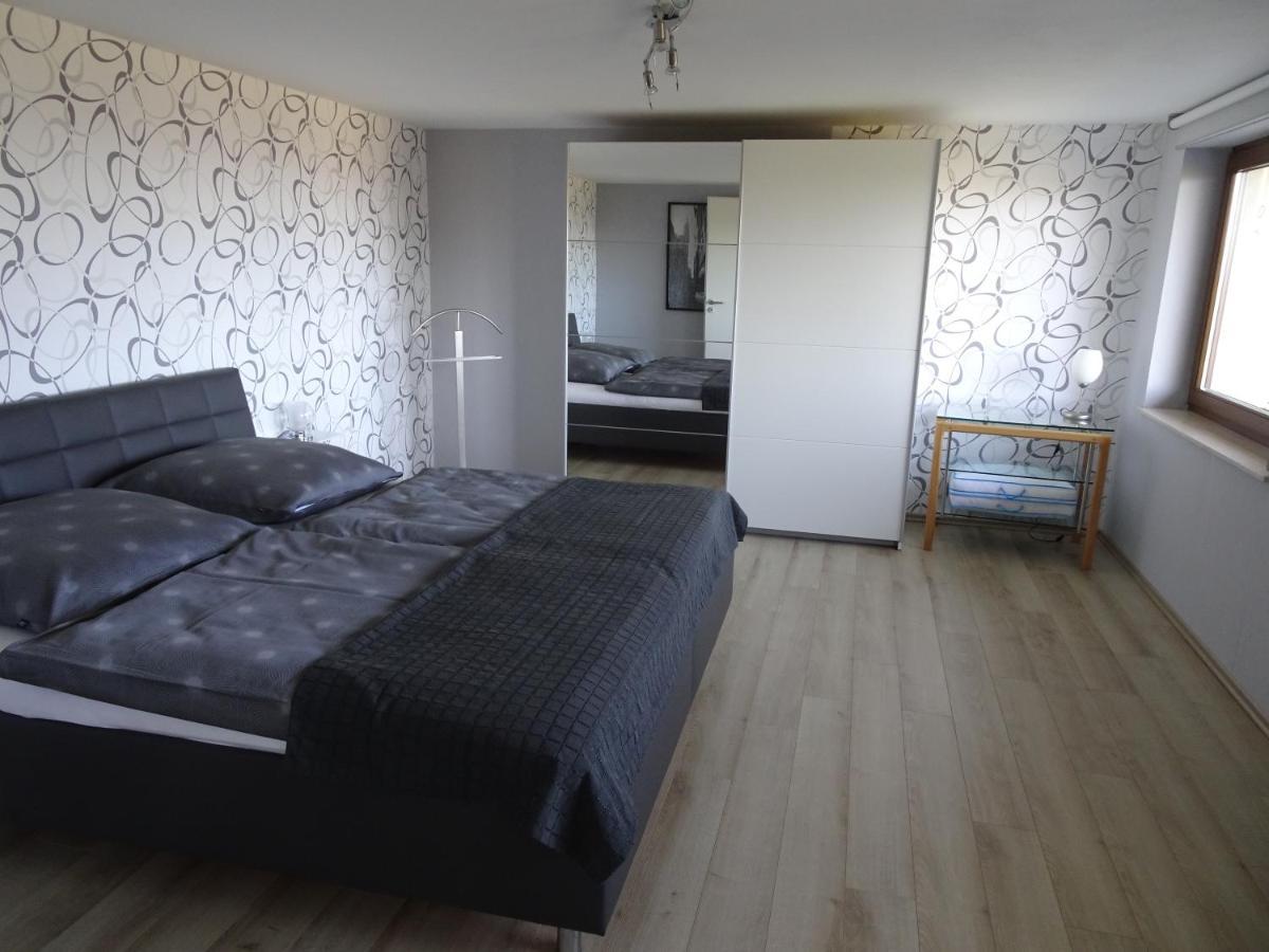 Ferienwohnung Hoffmann Osburg Bagian luar foto